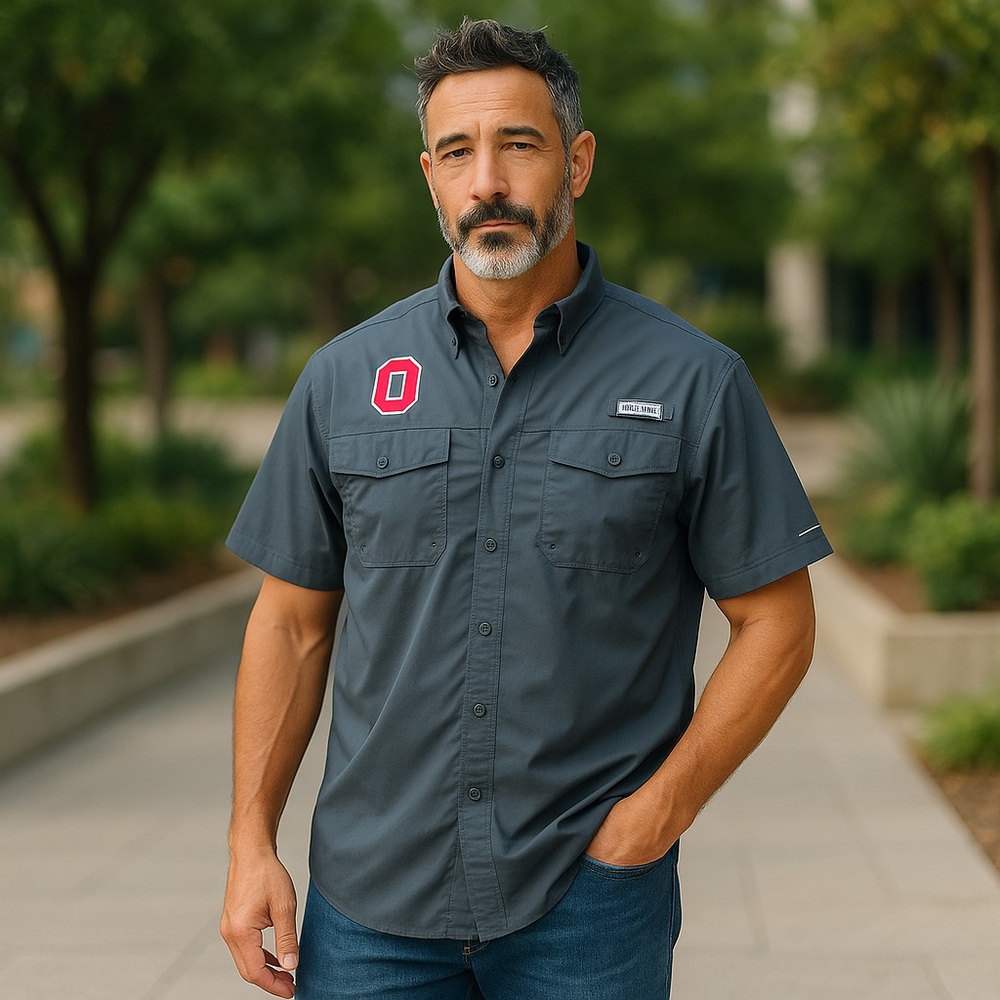 Columbia Men's Black Button Down Shirt